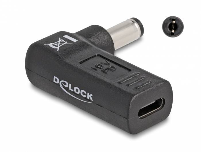 Ein rechteckiger Adapter von Delock mit USB-C-Anschluss auf der einen Seite und einem runden Stecker auf der anderen Seite.