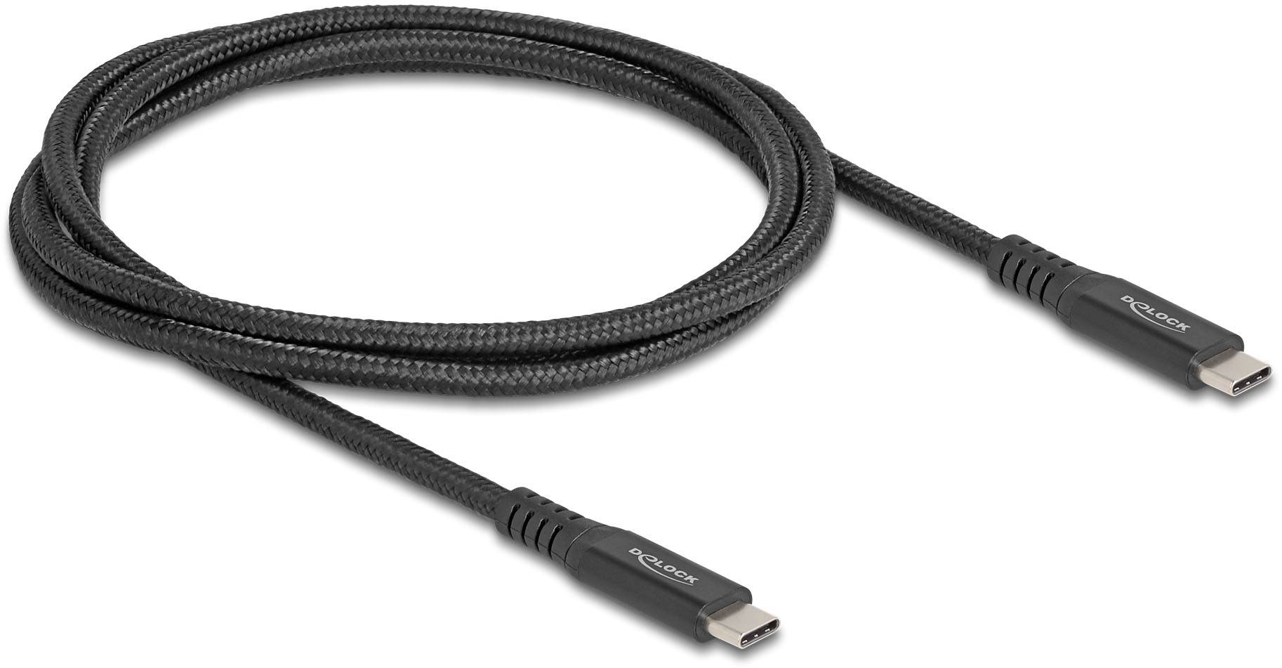 Ein schwarzes USB-C-Kabel mit robustem, geflochtenem Design und zwei Steckern an den Enden. Geeignet für Datenübertragung und Laden.