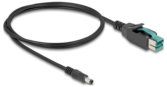 Ein schwarzes Kabel mit einem Anschluss für ein Netzgerät und einem speziellen Stecker am anderen Ende, das für Datenübertragung oder Ladezwecke verwendet werden kann.