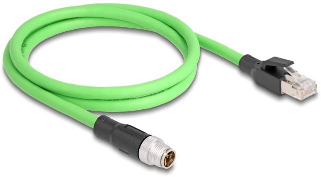 Grünes Ethernet-Kabel mit RJ45-Stecker auf einer Seite und einem runden Industriestecker auf der anderen, vor weißem Hintergrund.