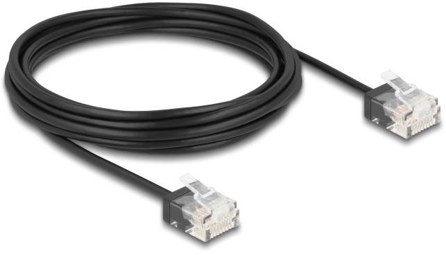 Schwarzes Ethernet-Kabel mit zwei RJ45-Steckern. Ideal zur Verbindung von Netzwerkgeräten für schnelle Datenübertragung.