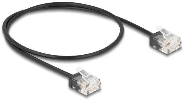 Ein schwarzes Ethernet-Kabel mit zwei RJ45-Steckern an beiden Enden, geeignet für Netzwerkverbindungen.