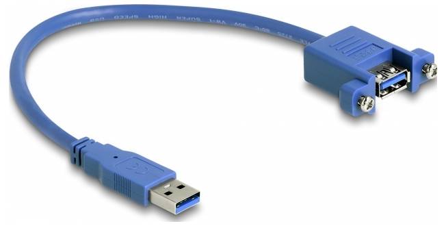 Ein blaues USB 3.0-Verlängerungskabel mit männlichem und weiblichem Anschluss, geeignet für die Datenübertragung.