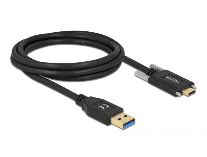 Ein schwarzes USB-Kabel mit USB-A-Stecker und USB-C-Stecker liegt aufgerollt.
