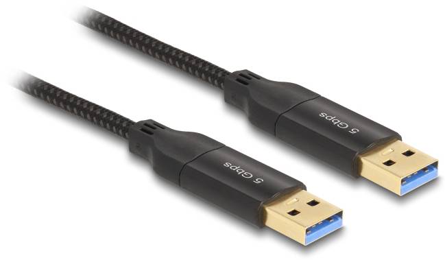 Zwei schwarze USB 3.0-Kabel mit goldfarbenen Steckern, beschriftet mit '5 Gbps', die schnelle Datenübertragung ermöglichen.