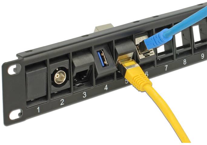 Delock 43340 Patch-Panel 1 HE Schwarz