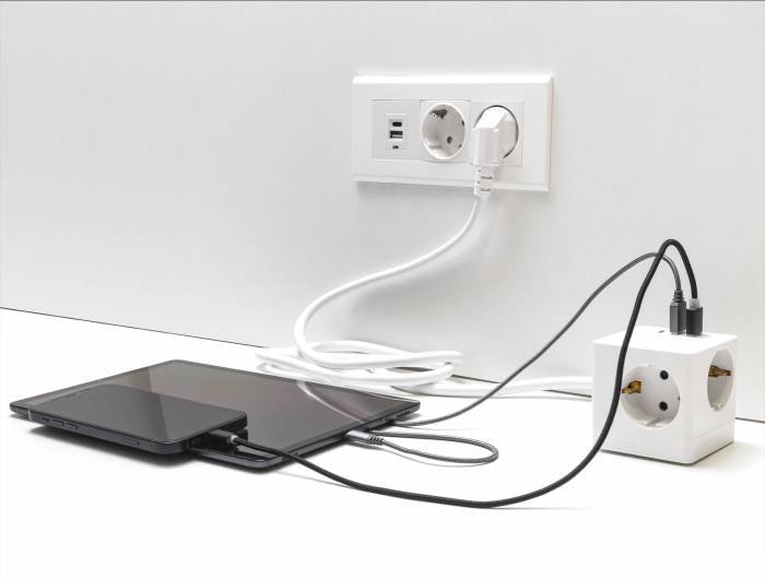 Delock 11497 Steckdosenwürfel Weiß 1St.