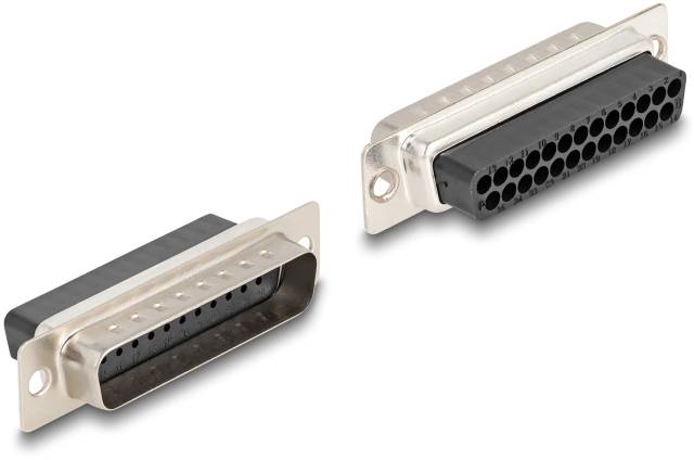 Zwei parallel aneinander ausgerichtete D-Sub-Kabelstecker, einer mit Stiften, der andere mit Buchsen, in Metallfassung.