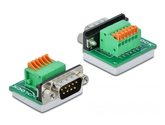 Zwei grüne Adapter mit orangenen Klemmen auf grünen Platinen, die jeweils mit einem VGA- und einem RS232-Anschluss ausgestattet sind.