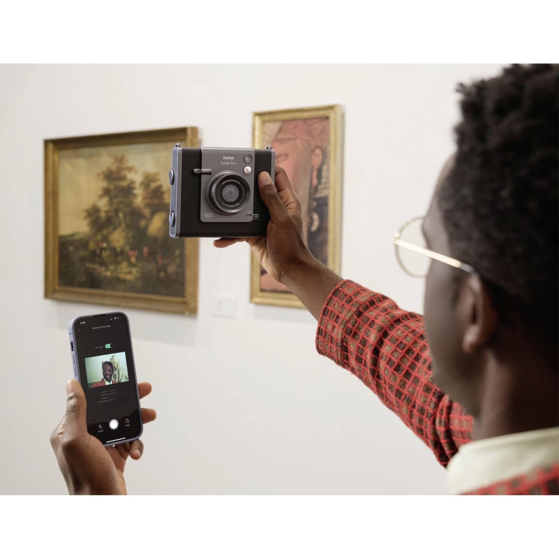 Fujifilm Instax Wide Evo Sofortbildkamera Schwarz Bluetooth, Integrierter Akku, mit eingebautem Blitz