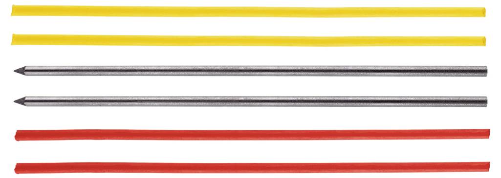 Gelber, grauer und roter Kunststoff-Zweimannkreiselstift in der Mitte eines weißen Hintergrunds, ausgerichtet nach Farbe.