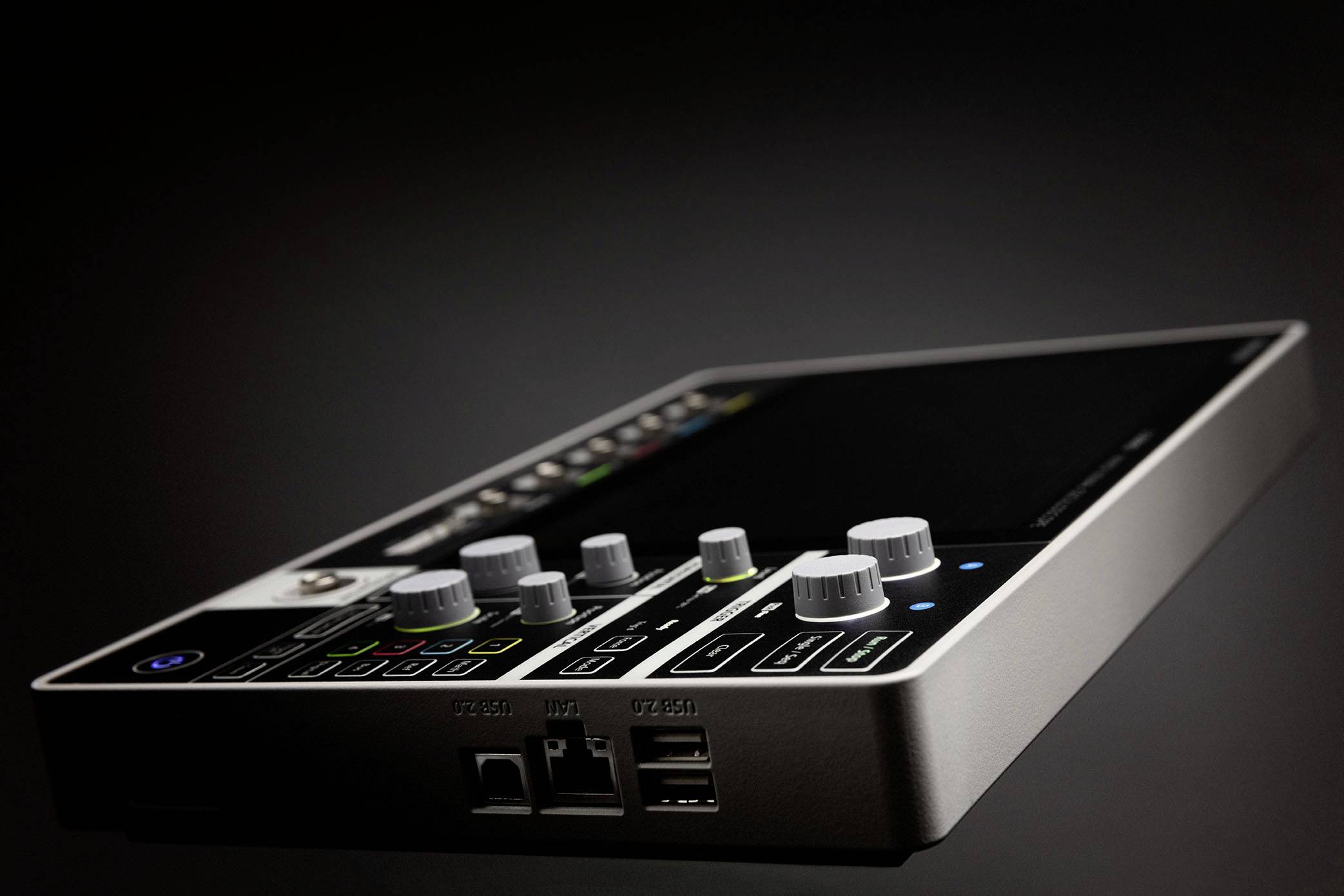 Tektronix MSO24-EDU 2-BW-200 Digital-Oszilloskop 200MHz 1.25 GSa/s 10000 kpts 1St.