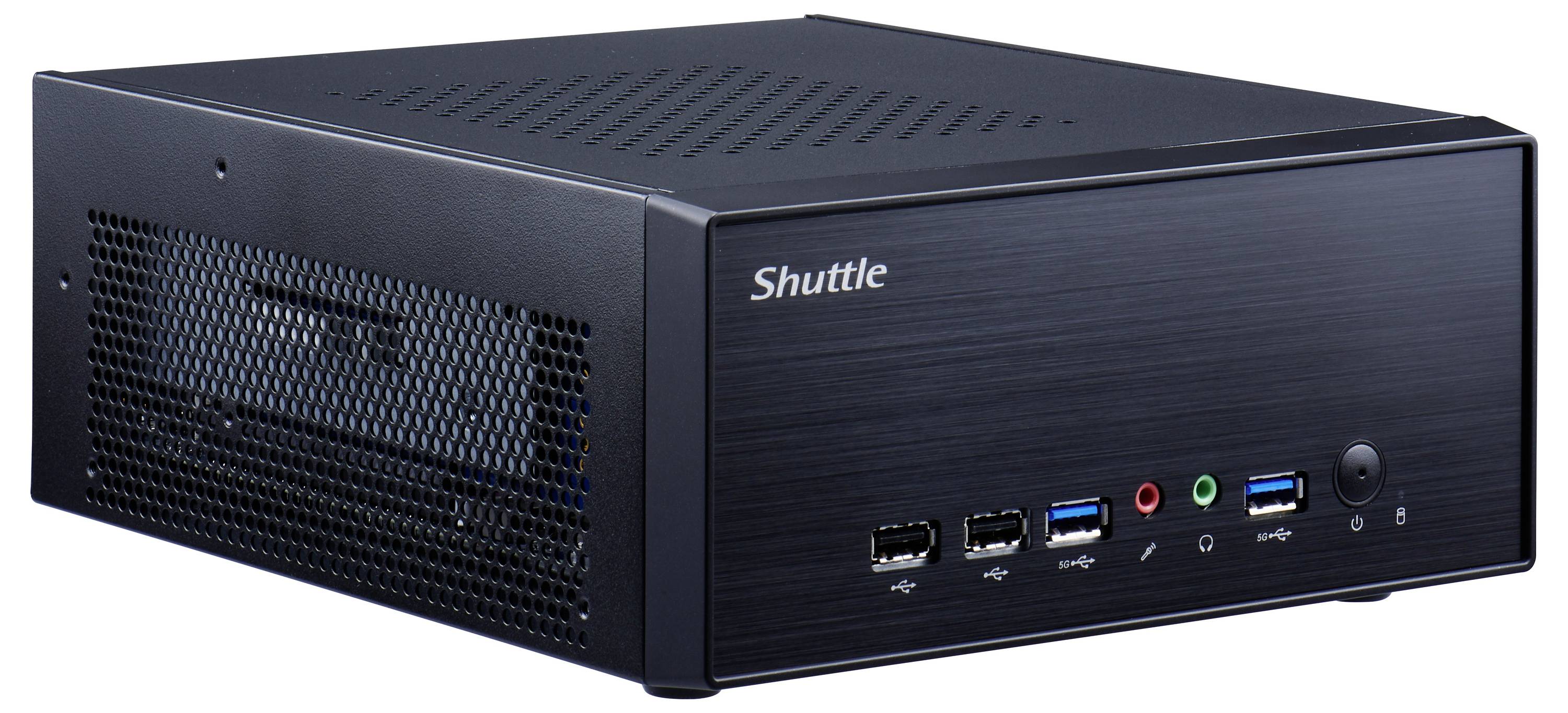 Ein schwarzer Mini-PC mit der Aufschrift 'Shuttle' auf der Vorderseite. Er verfügt über mehrere USB-Anschlüsse und Audioanschlüsse.