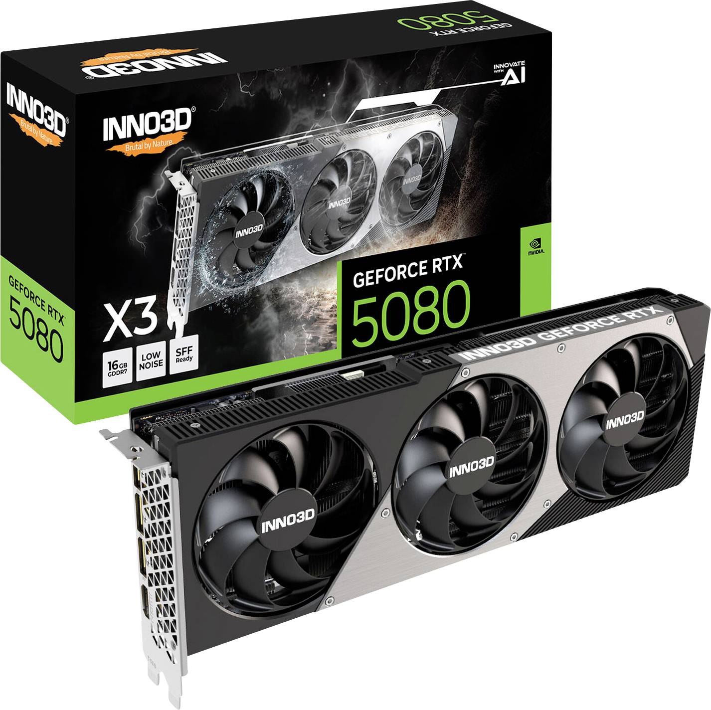 Grafikkarte INNO3D GeForce RTX 5080 mit drei Lüftern, neben der Verpackung mit Produktinformationen.
