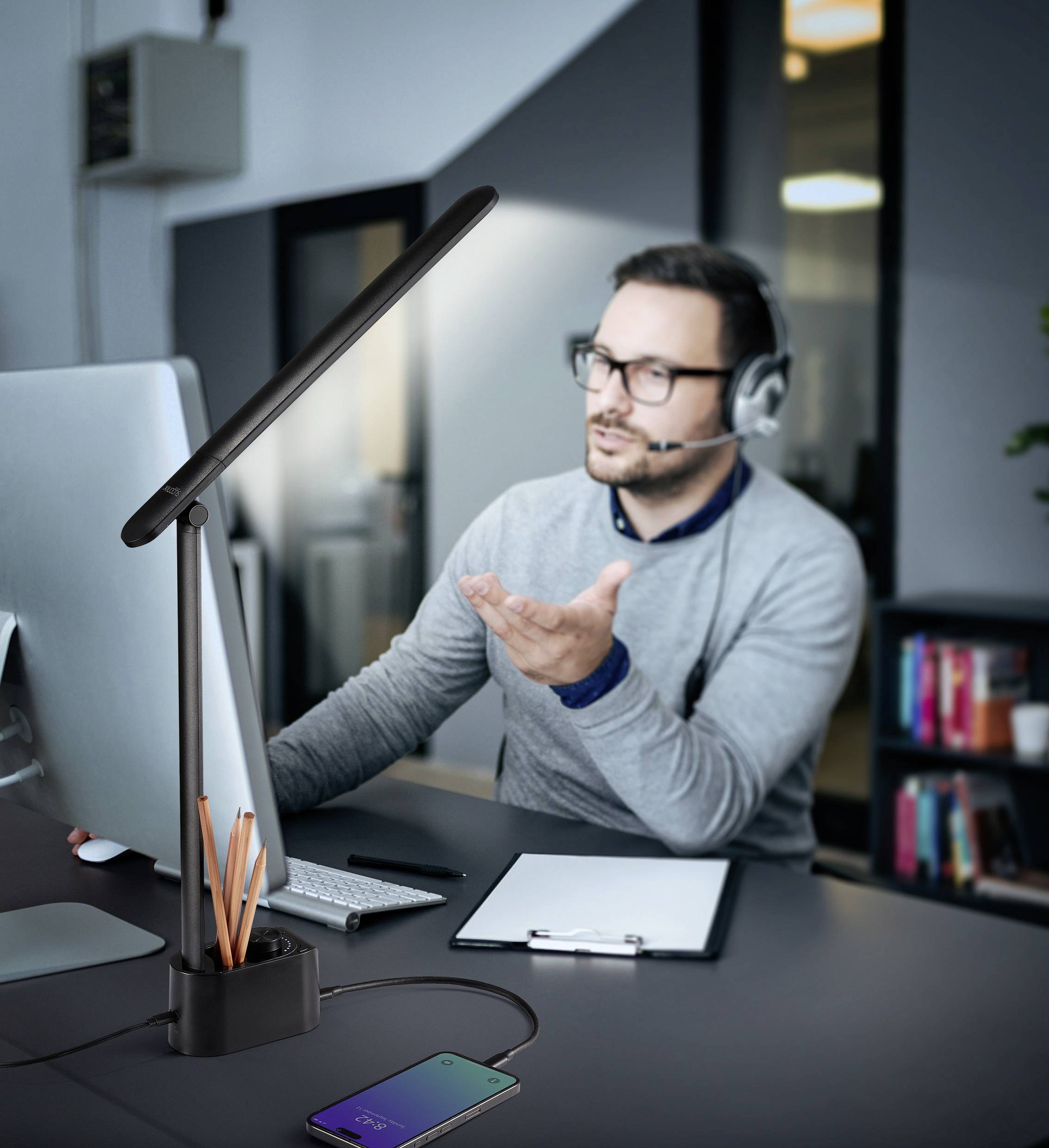 Sygonix SY-6770690 LED-Schreibtischleuchte LED LED EEK: F (A - G) Schwarz