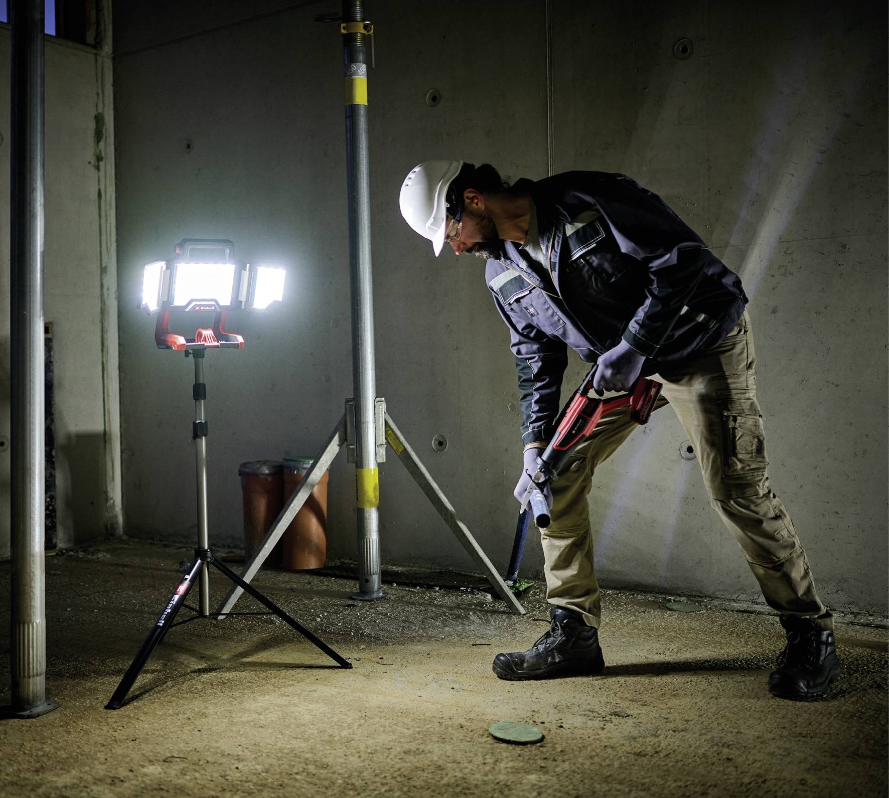 Einhell 2270116 Stativ Tripod 85 - 170cm Teleskop-Stativ