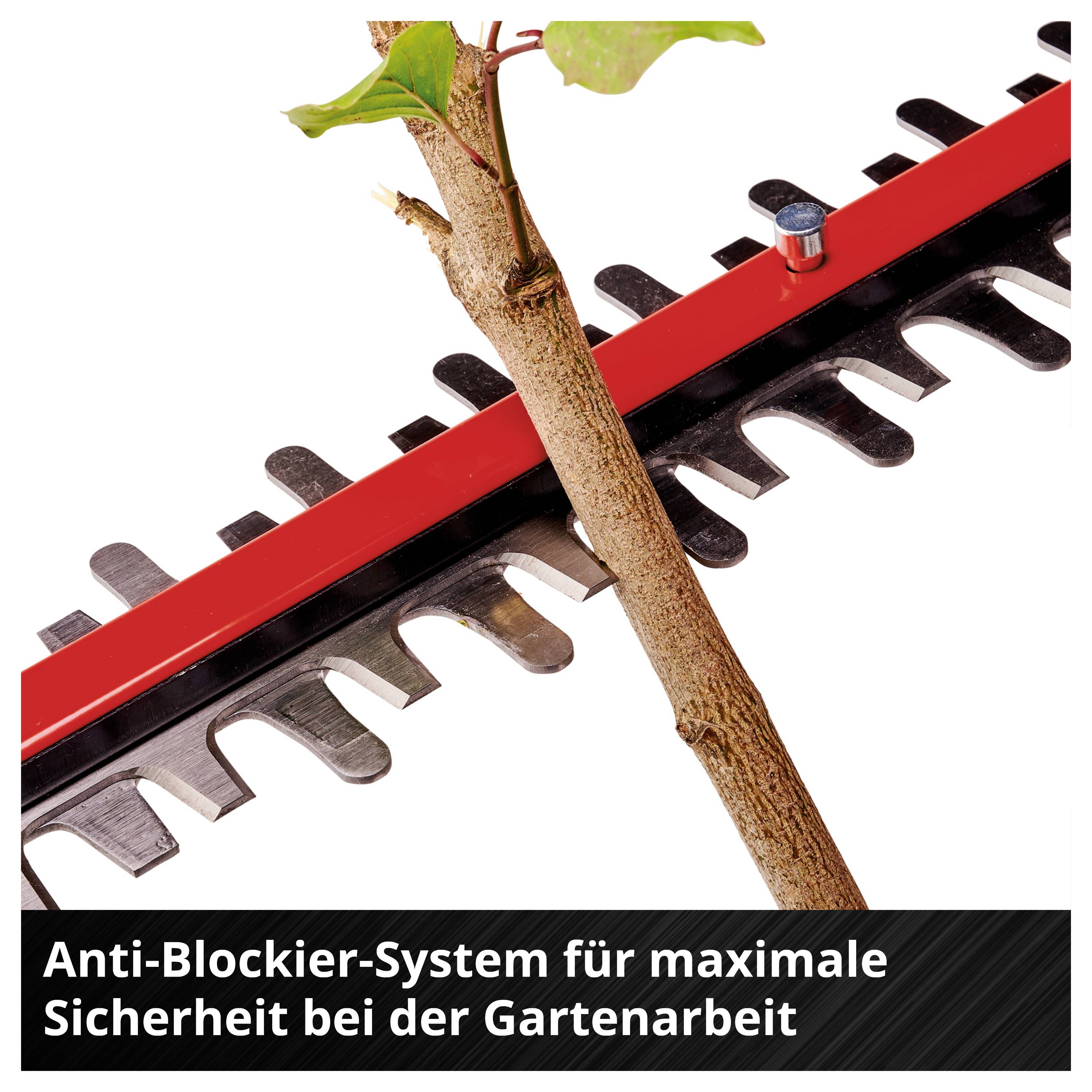 Eine Hecken- oder Astsäge mit roter Schutzleiste stoppt einen eingeklemmten Zweig; Text: 'Anti-Blockier-System für maximale Sicherheit bei der Gartenarbeit'.