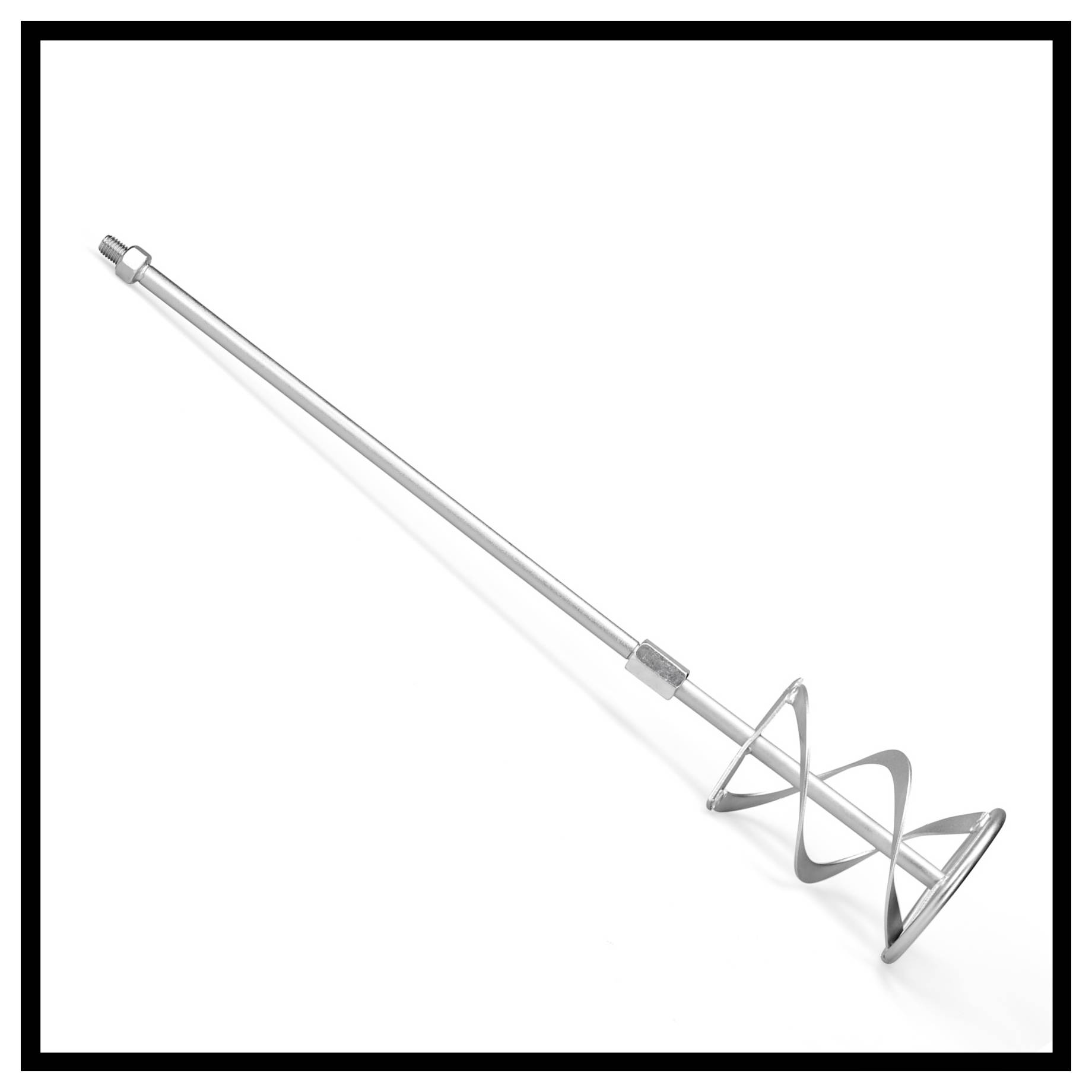 Ein Metall-Mörtelrührwerk mit einem spiralförmigen Mischblatt, verwendet zum Mischen von Baumaterialien.