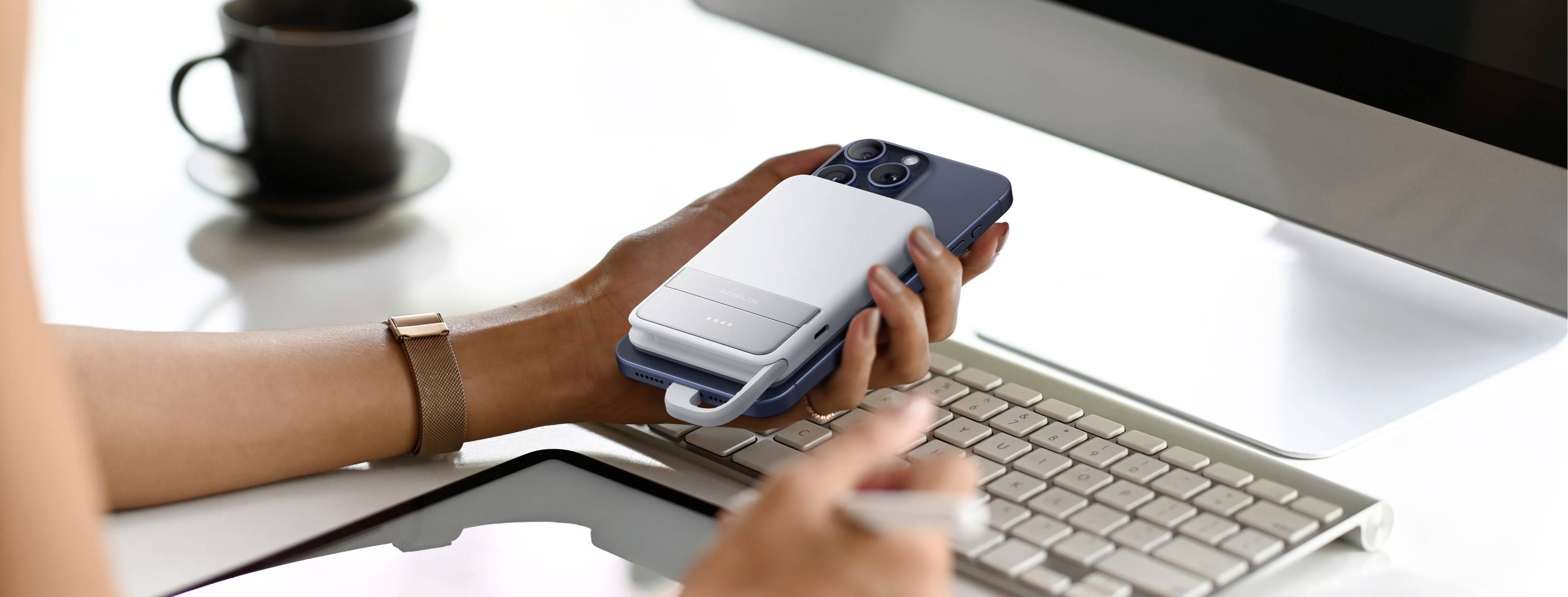 ECOFLOW Rapid 5000 Powerbank 5000 mAh Magsafe, Qi Wireless Charging Li-Ion USB-C®, Wireless Charging Hellblau