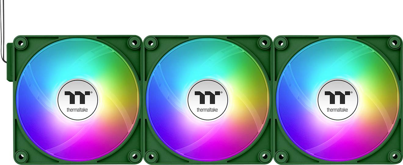 Drei Thermaltake-Lüfter mit RGB-Beleuchtung in grünem Gehäuse, in einer horizontalen Reihe angeordnet.