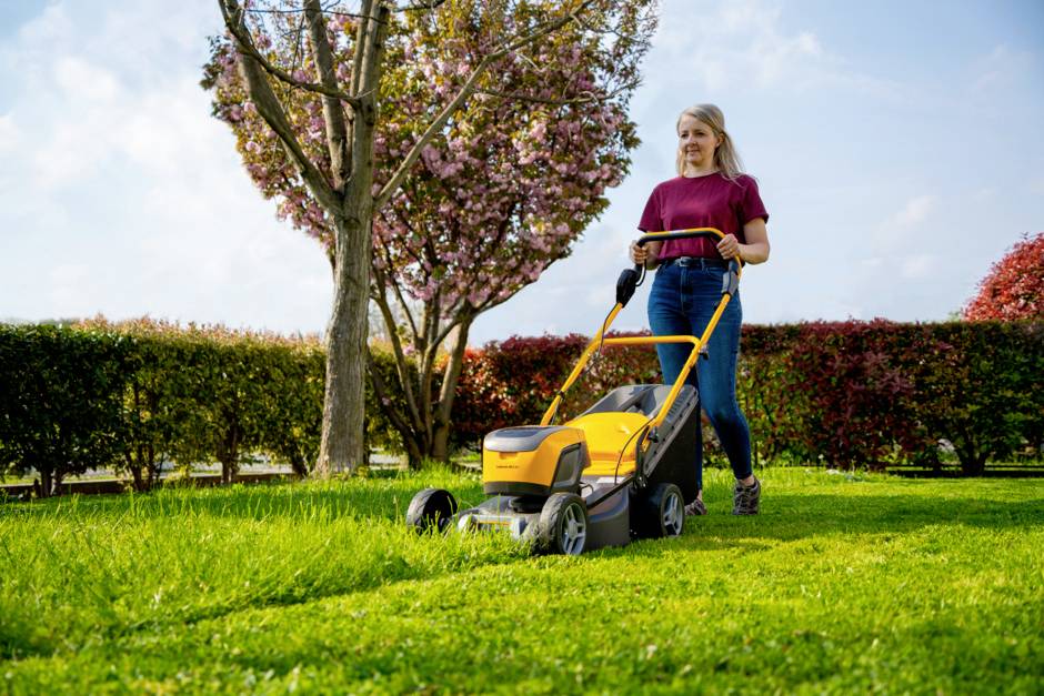 STIGA Collector 48 S AE Akku Akku-Rasenmäher 48V Schnittbreite (max.) 46cm