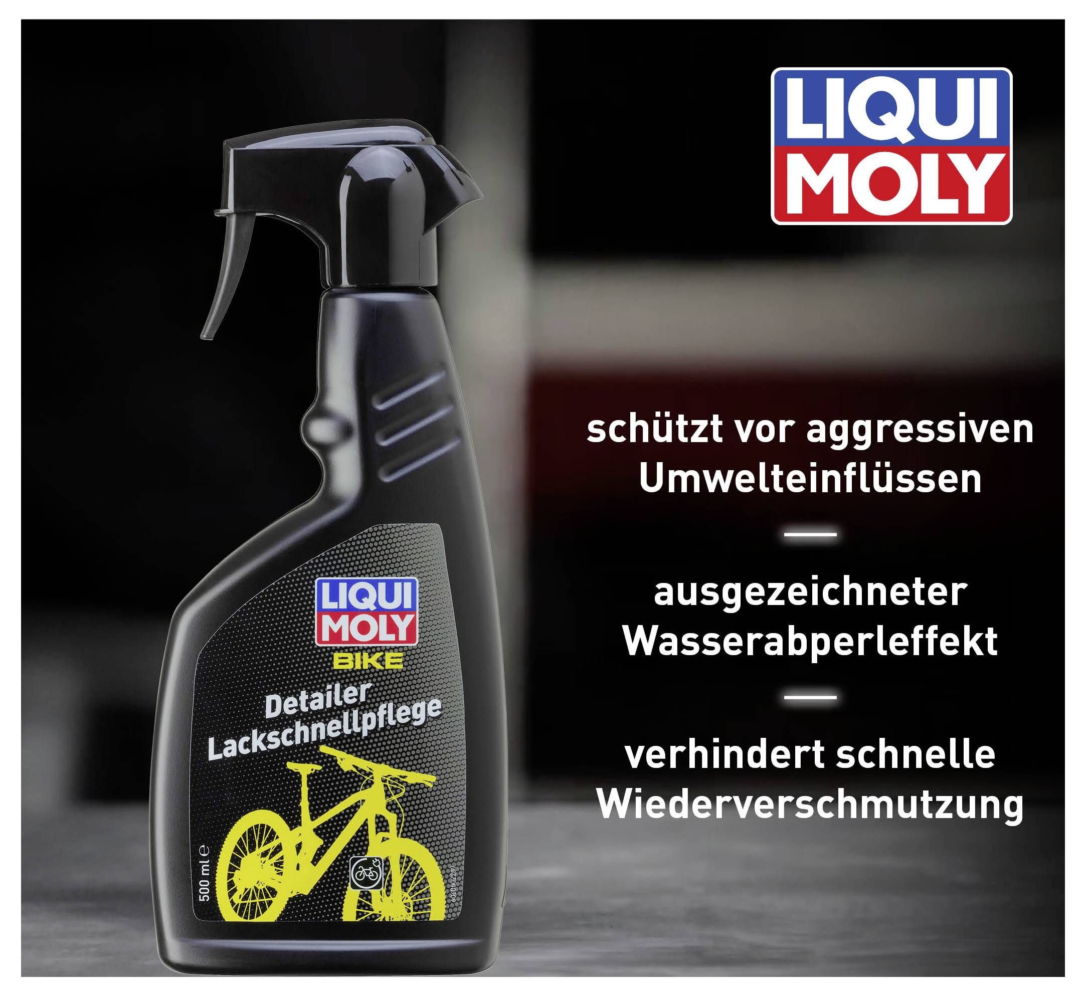 'Liqui Moly Bike Detailer Lackschnellpflege' Sprayflasche vor schwarzem Hintergrund. Text beschreibt Schutz, Wasserabperleffekt und Verzögerung der Wiederverunreinigung. Liqui Moly Logo oben rechts.