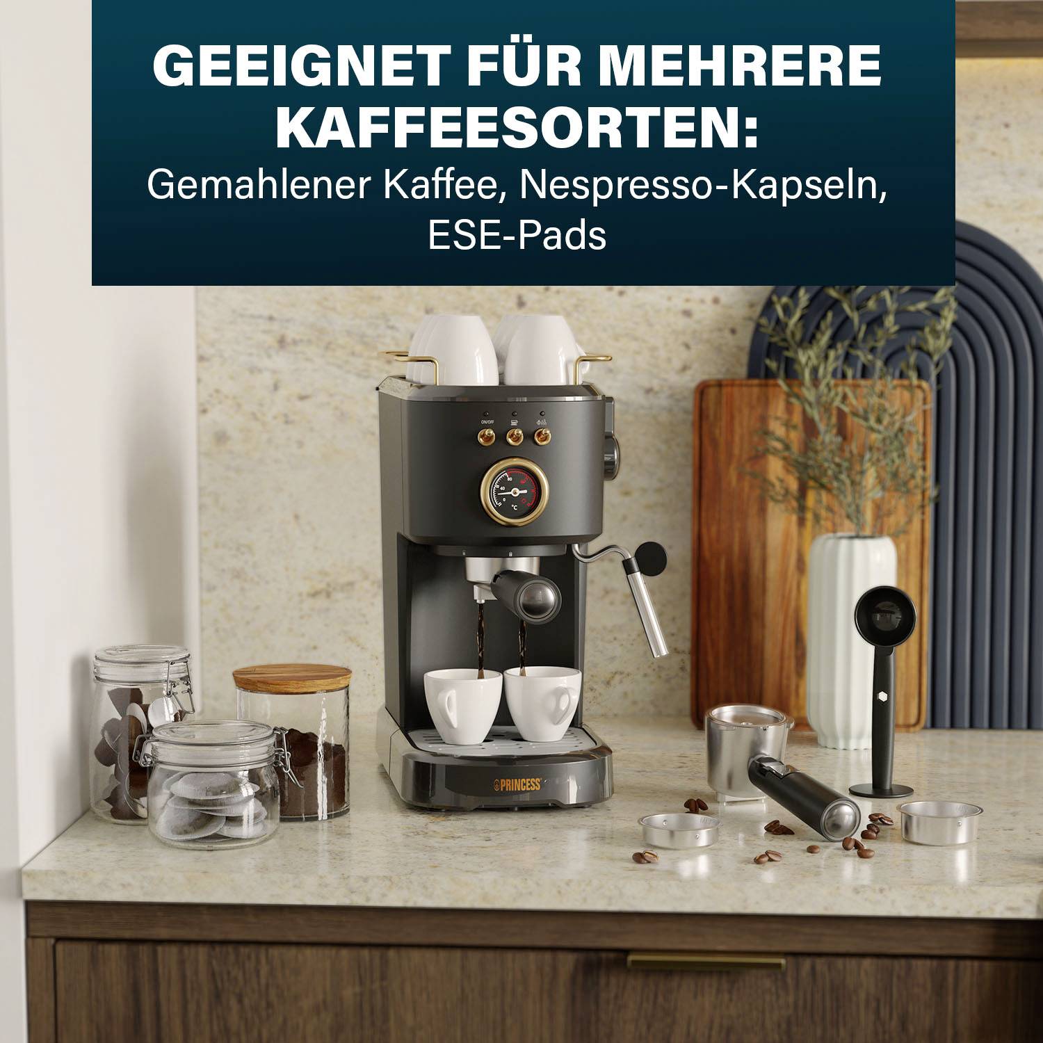Eine Kaffeemaschine steht auf einer Küchentheke. Oben steht: 'Geeignet für mehrere Kaffeesorten: Gemahlener Kaffee, Nespresso-Kapseln, ESE-Pads'.
