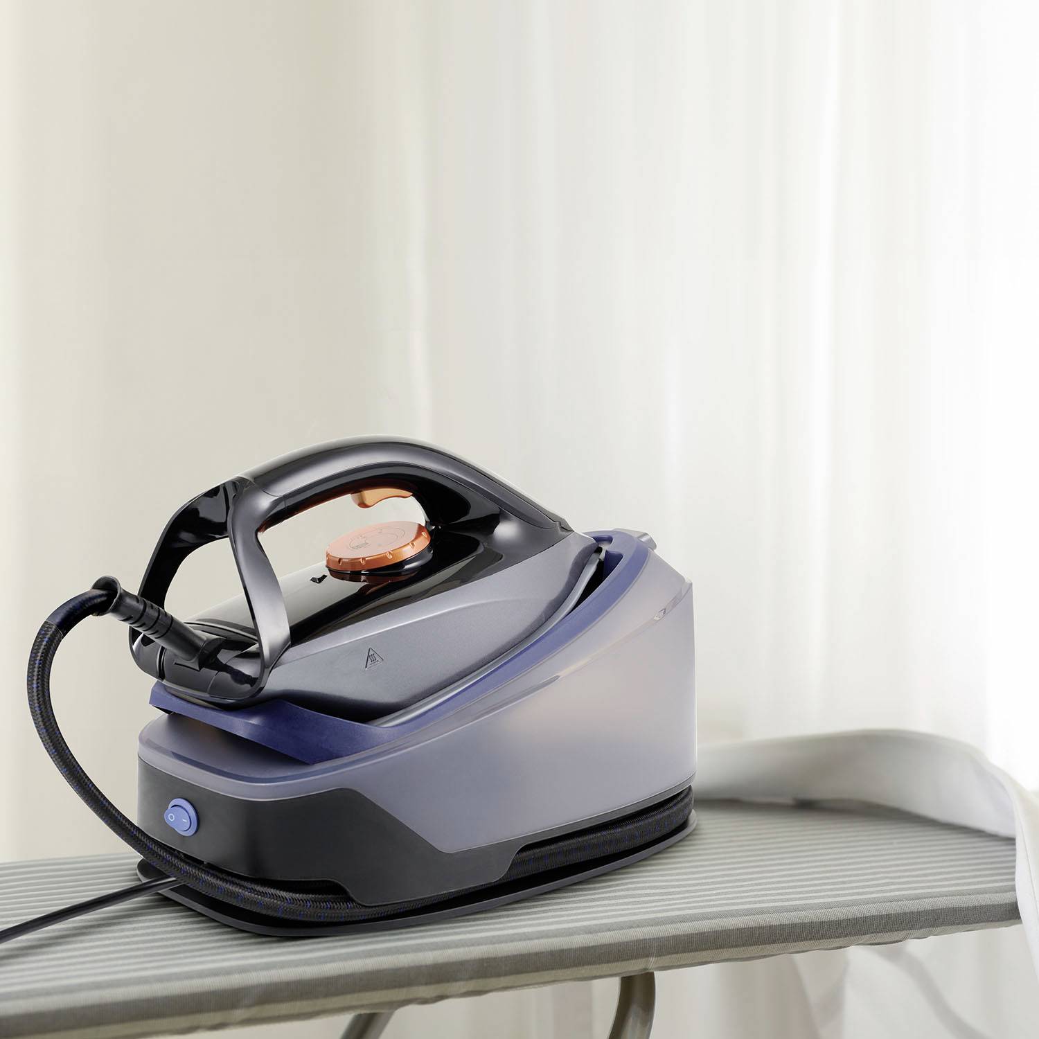 Tristar ST-8930 Dampfbügelstation 2200W Anthrazit