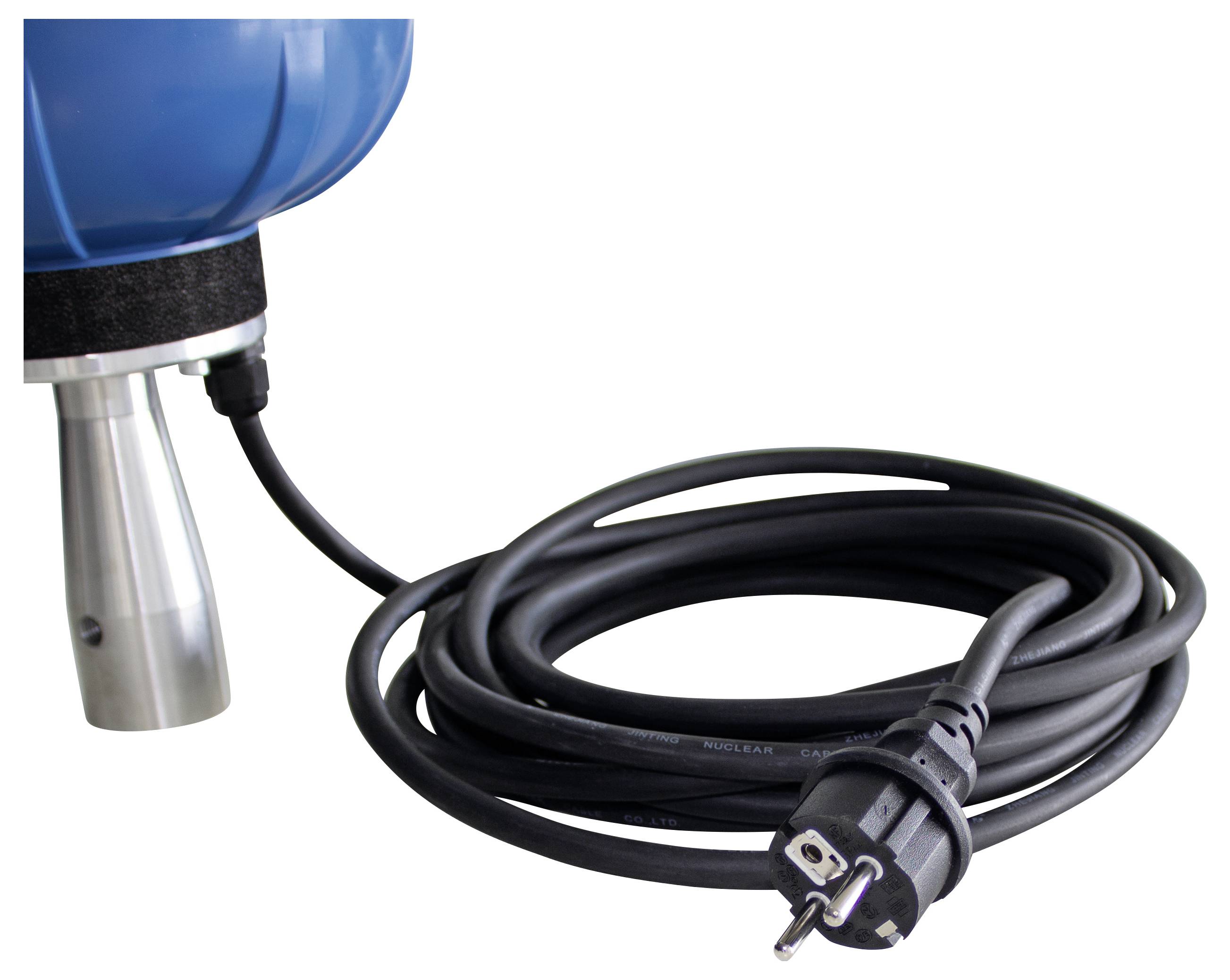 Bodenventilator mit langem Stromkabel und Stecker.