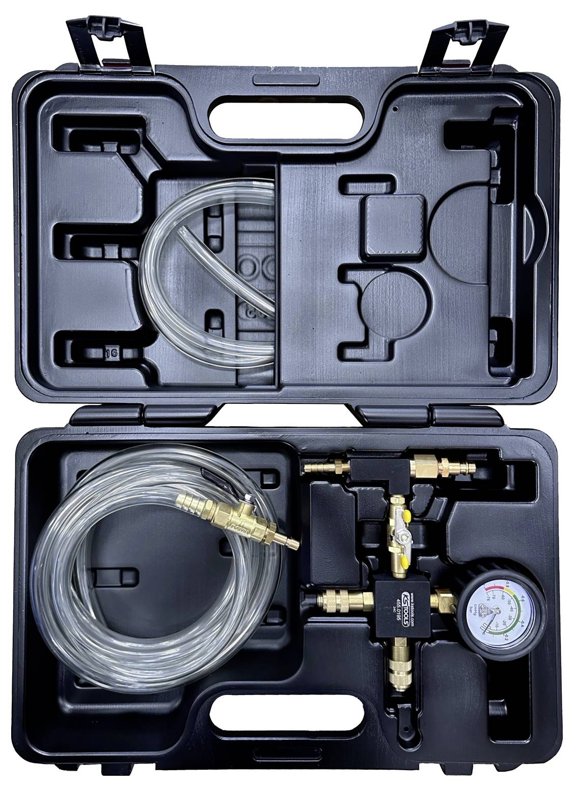Schwarzer Kunststoffkoffer mit transparentem Schlauch, Manometer und Ventilanschluss. Geeignet für Druckprüfungen und Lecksuche.