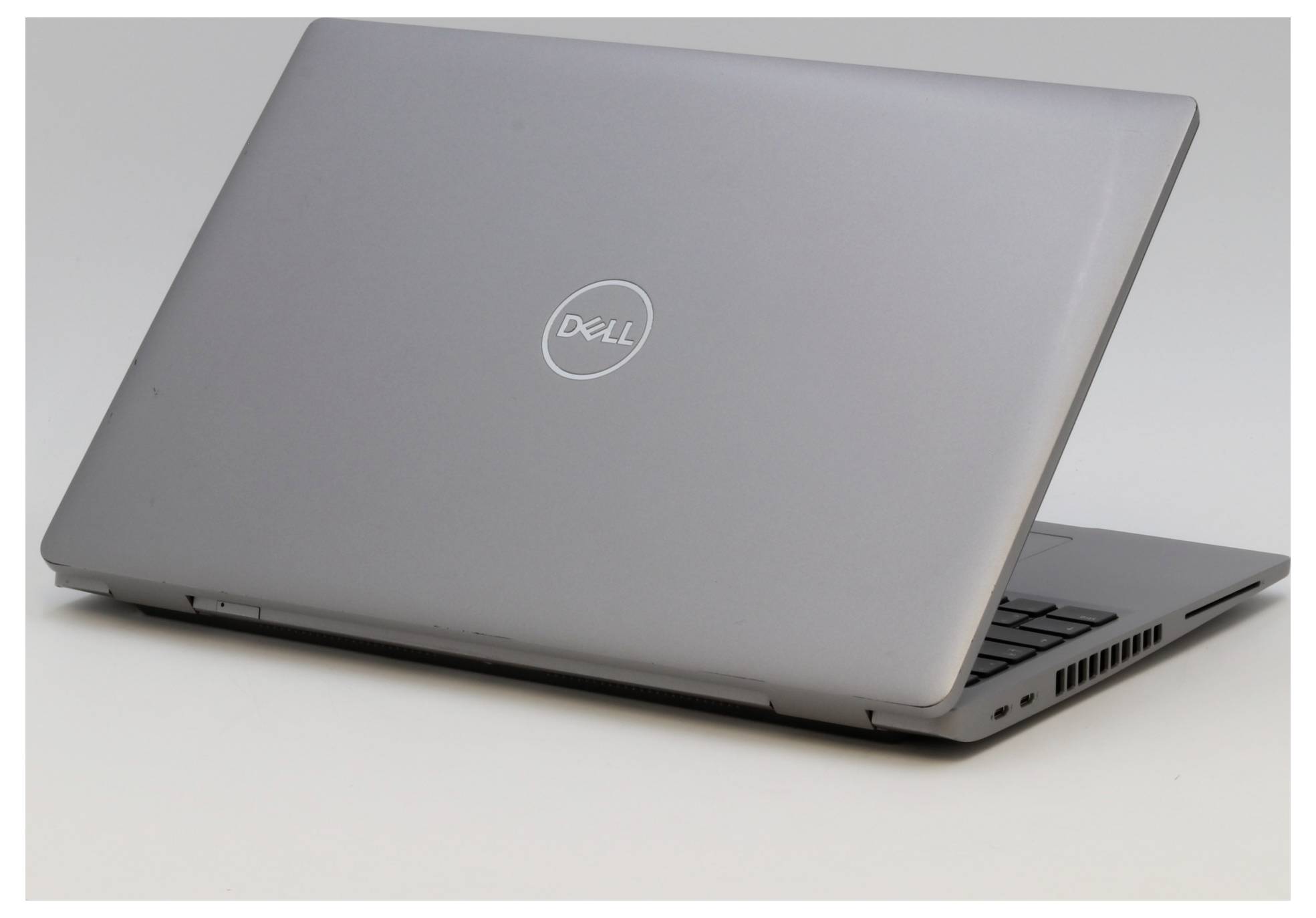 Dell Notebook Latitude 5520 (generalüberholt) (gut) 39.6cm (15.6 Zoll) Full HD Intel® Core™ i5 1145G7 32GB RAM 512GB SSD Windows®