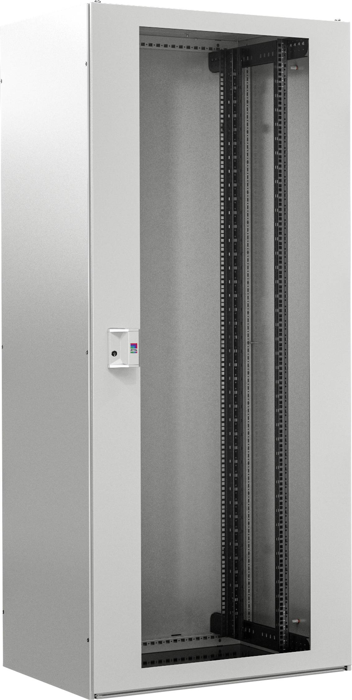 Ein leeres, stehendes Server-Rack aus Metall mit Glastür, geeignet zur Befestigung von Netzwerkhardware in einem Rechenzentrum.