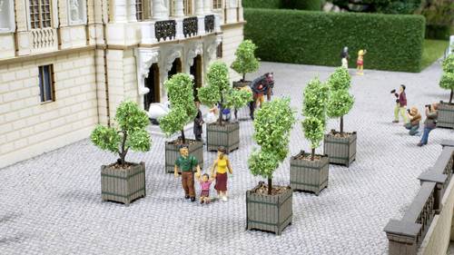NOCH 14013 H0 2er-Set Laser-Cut minis Zierbäume in Kübeln Fertigmodell