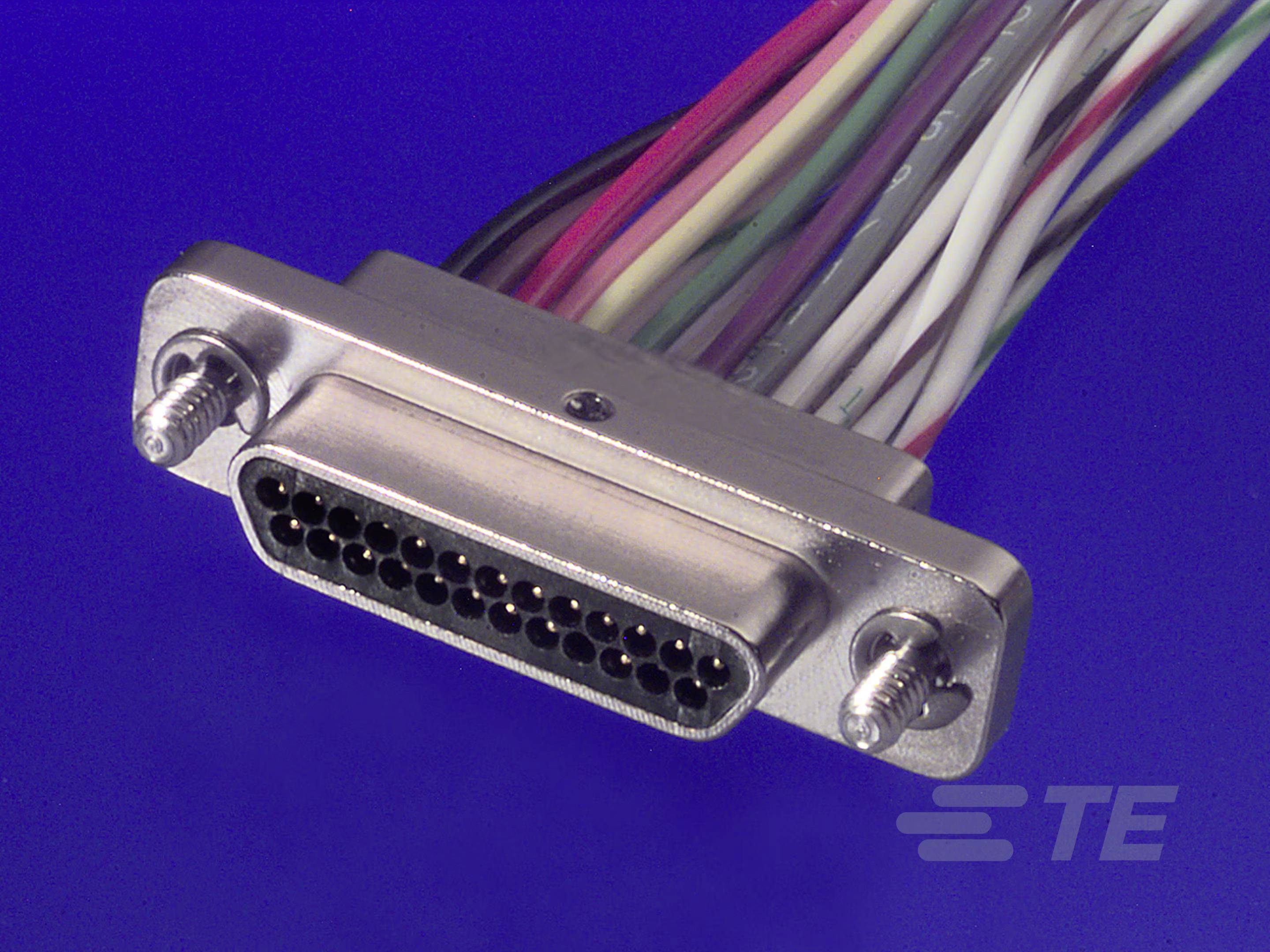 TE Connectivity 1532181-4 1 St. Package