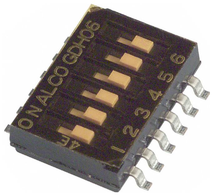 Ein 6-poliger DIP-Schalter mit orangefarbenen Hebeln, nummeriert von 1 bis 6, wird verwendet, um elektronische Konfigurationen einzustellen.
