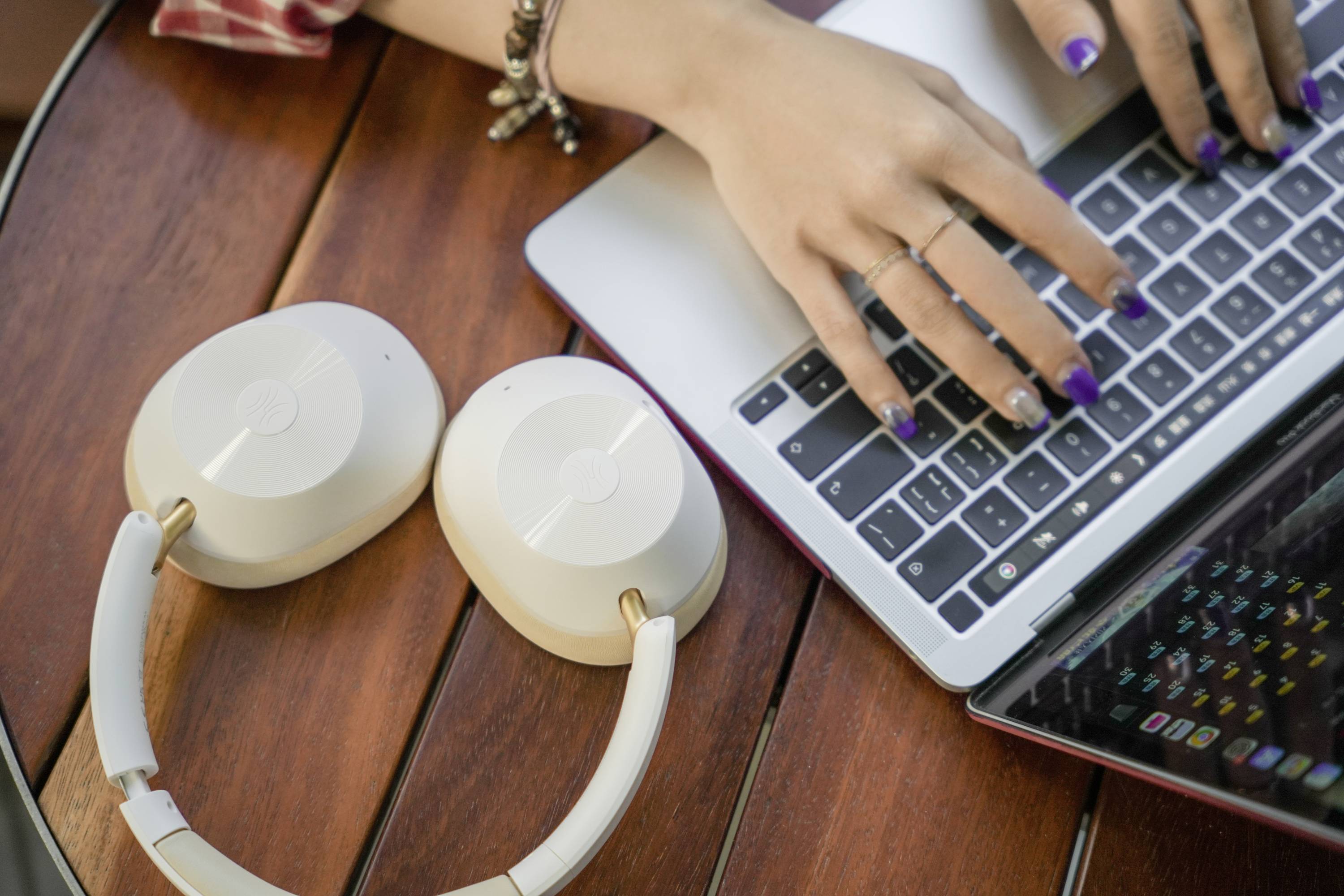 OneOdio Over Ear Kopfhörer Bluetooth® Weiß Noise Cancelling Handy