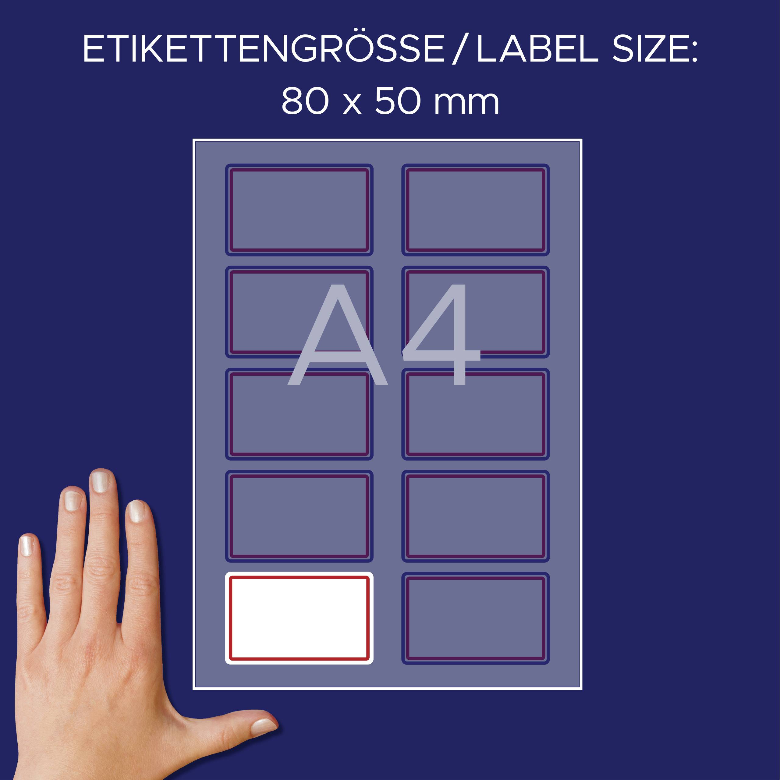 'Etikettengröße/Label Size: 80 x 50 mm.' Ein A4-Blatt mit Etikettenraster ist dargestellt. Eine Hand zeigt auf ein Etikett.