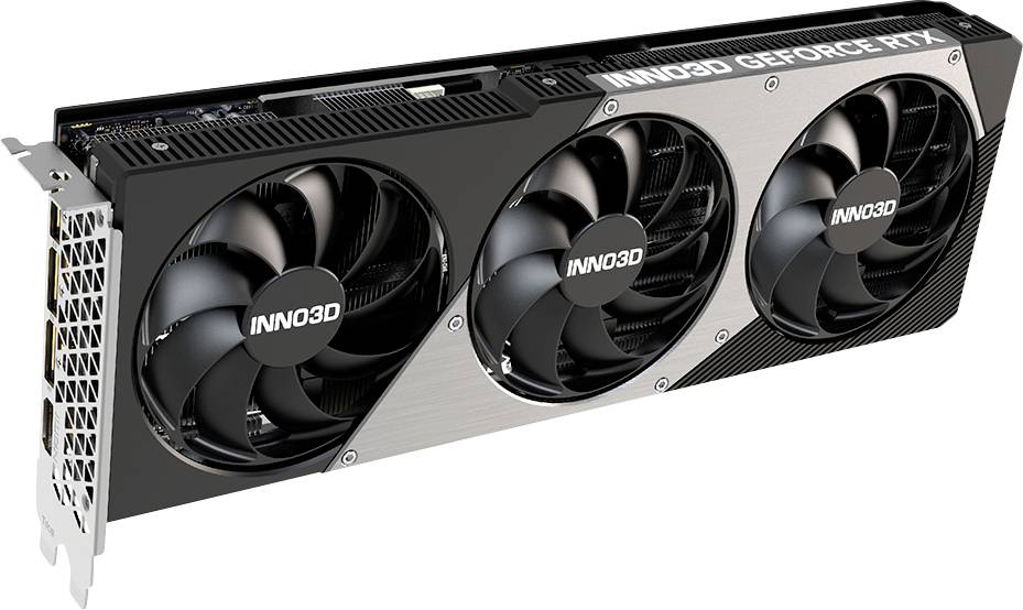 Eine Inno3D GeForce RTX Grafikkarte mit drei Lüftern, schwarzem Gehäuse und silbernen Akzenten.