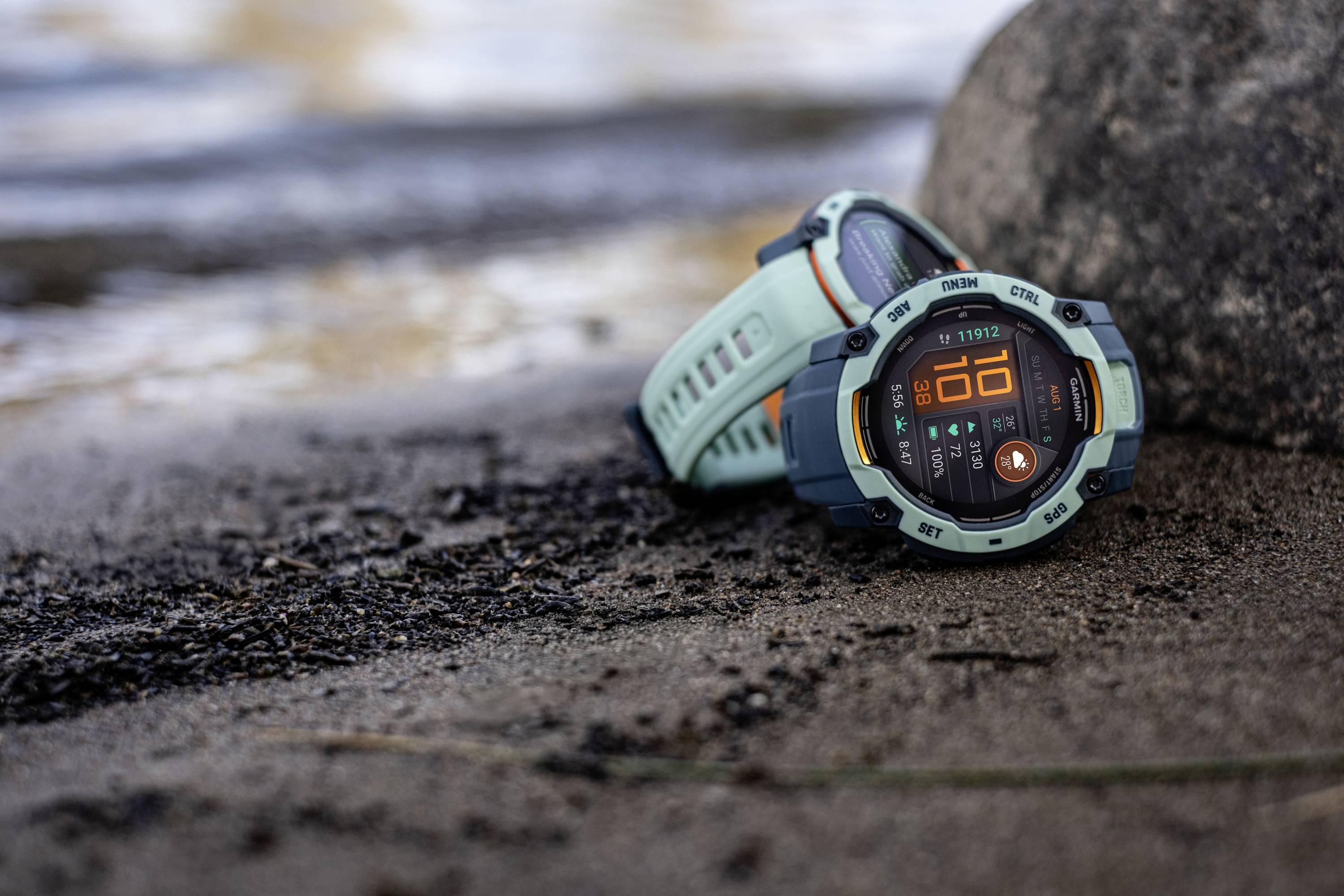 Garmin INSTINCT® 3 AMOLED Smartwatch 50mm Tropical Green