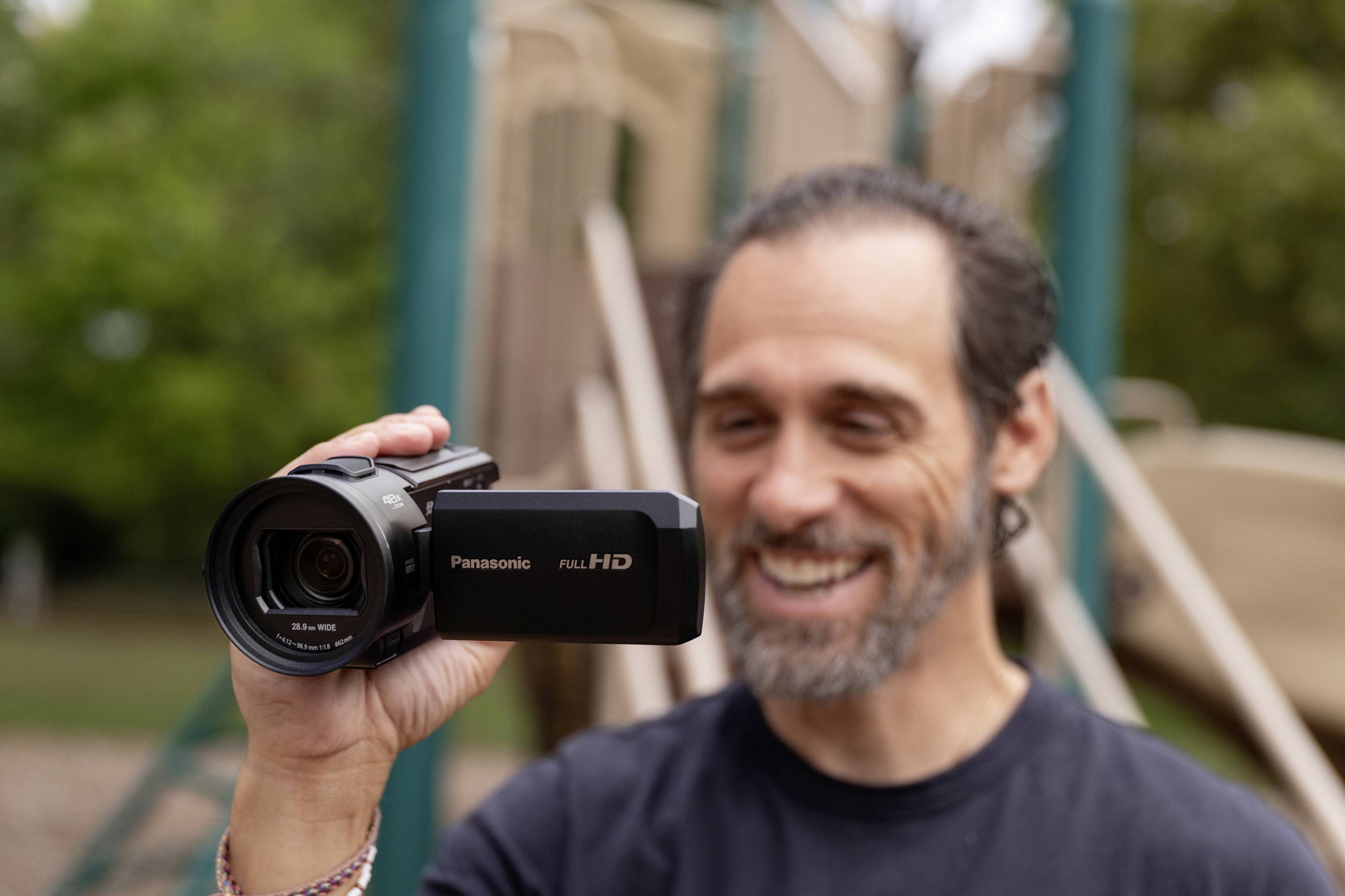 Panasonic HC-V900E-K Camcorder 7.5cm 2.95 Zoll 6.1 Megapixel Opt. Zoom: 24 x Schwarz