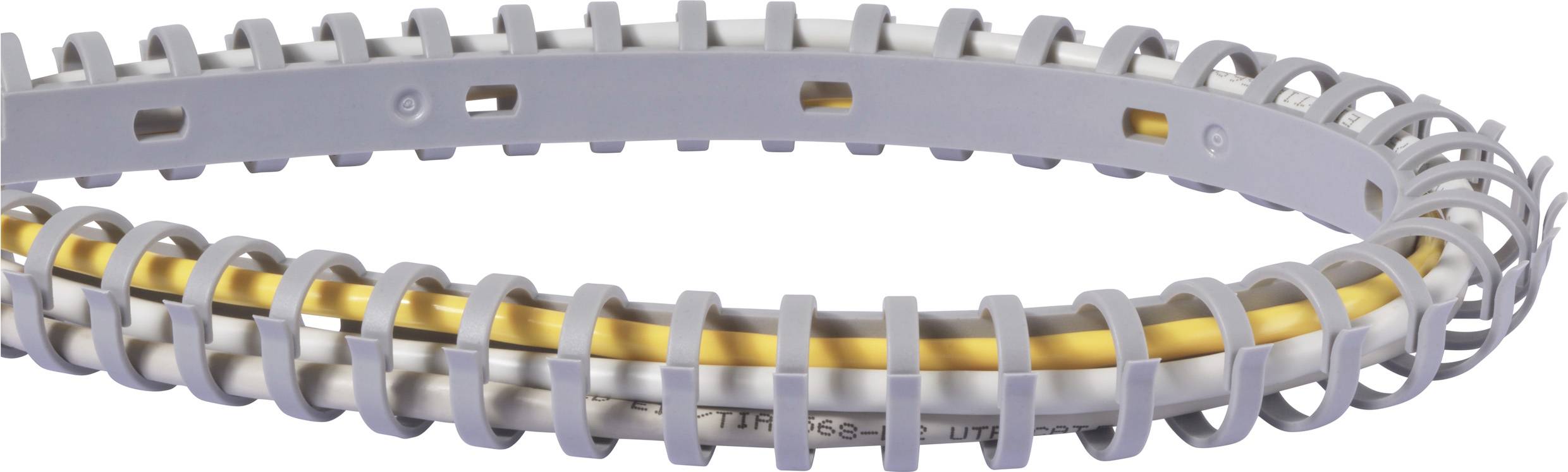 Ein grauer Kabelkanal mit gelben und grauen Kabeln darin. Der Kanal hat eine spiralförmige Struktur zur Bündelung und Organisation von Kabeln.