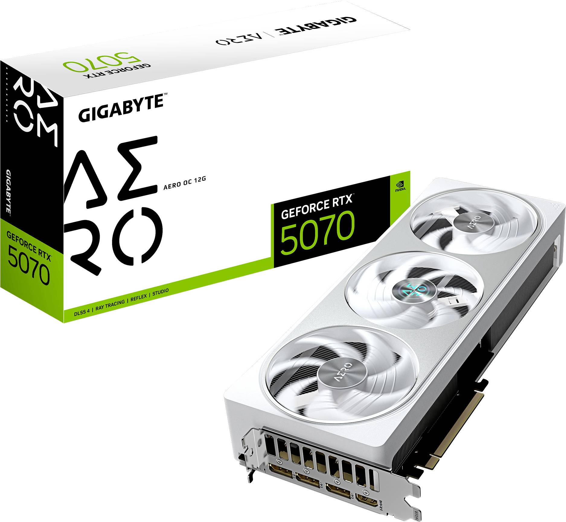Eine NVIDIA GeForce RTX 5070 Grafikkarte von Gigabyte, Modell 'AERO OC', mit drei Lüftern. Verpackung im Hintergrund sichtbar.