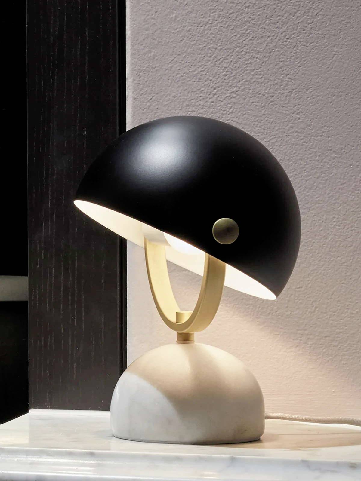 Lucci Lowe 261356 Tischlampe E14 Schwarz