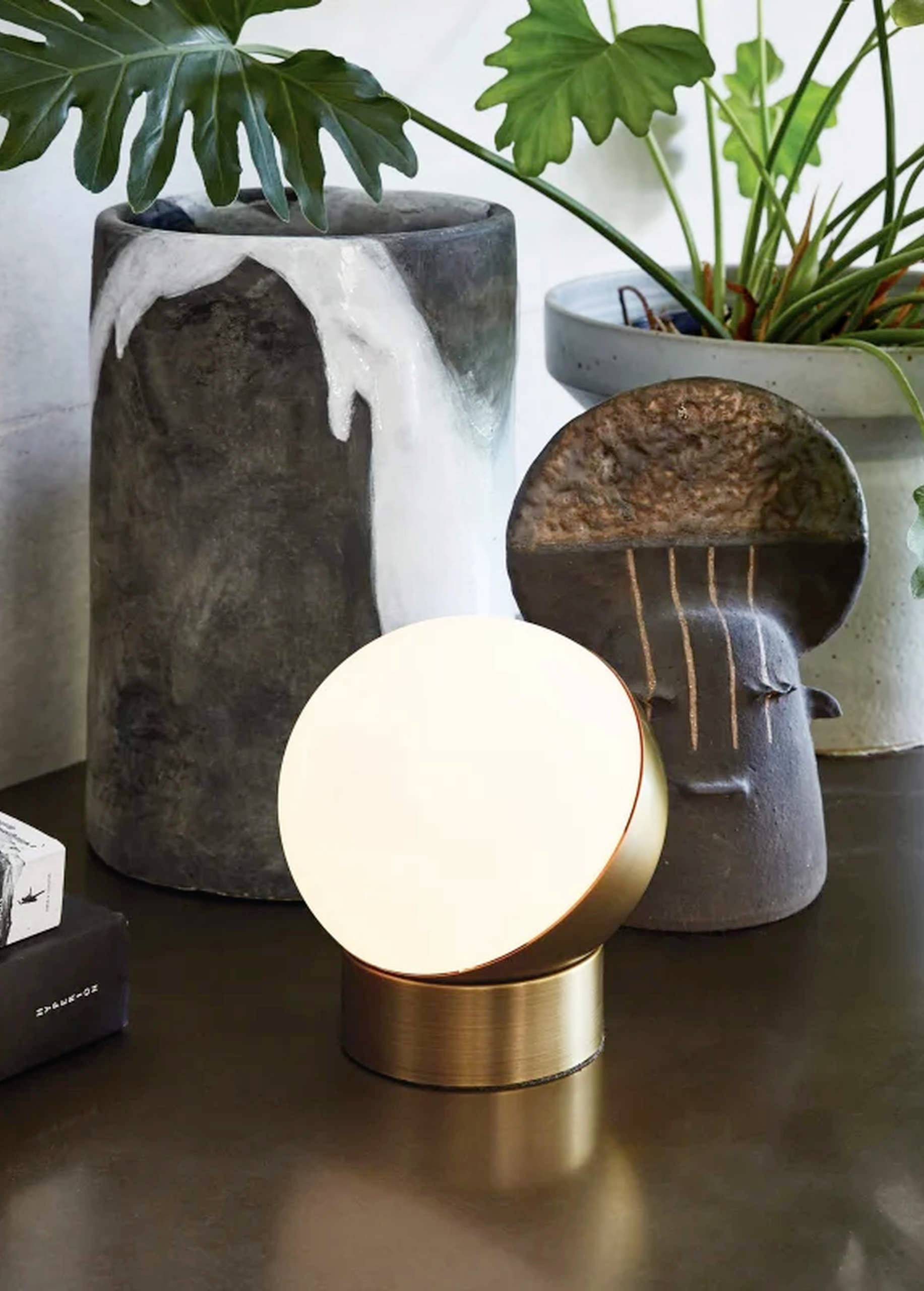 Lucci Mikoh 569405 Tischlampe E14 Messing-antik