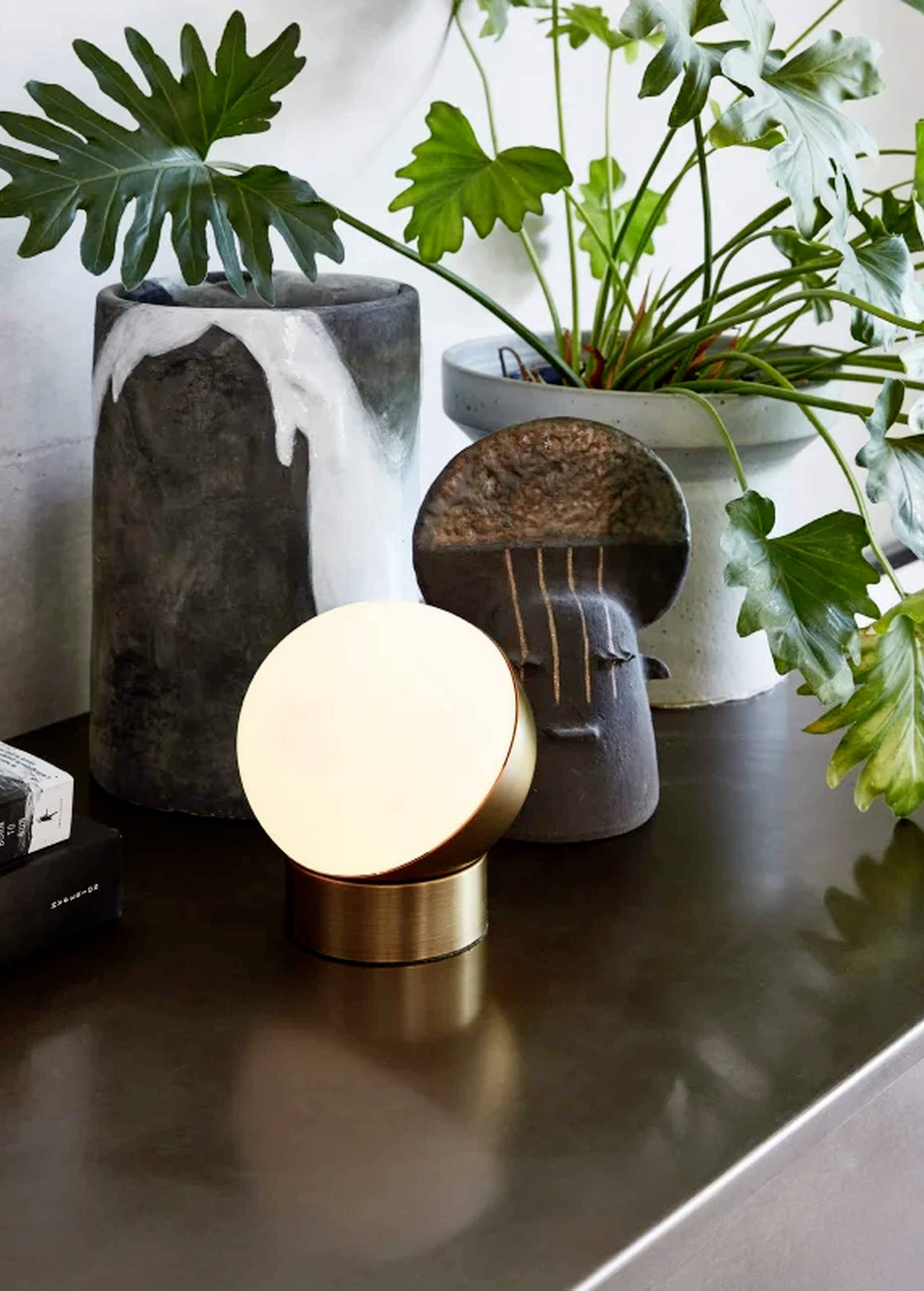 Lucci Mikoh 569405 Tischlampe E14 Messing-antik