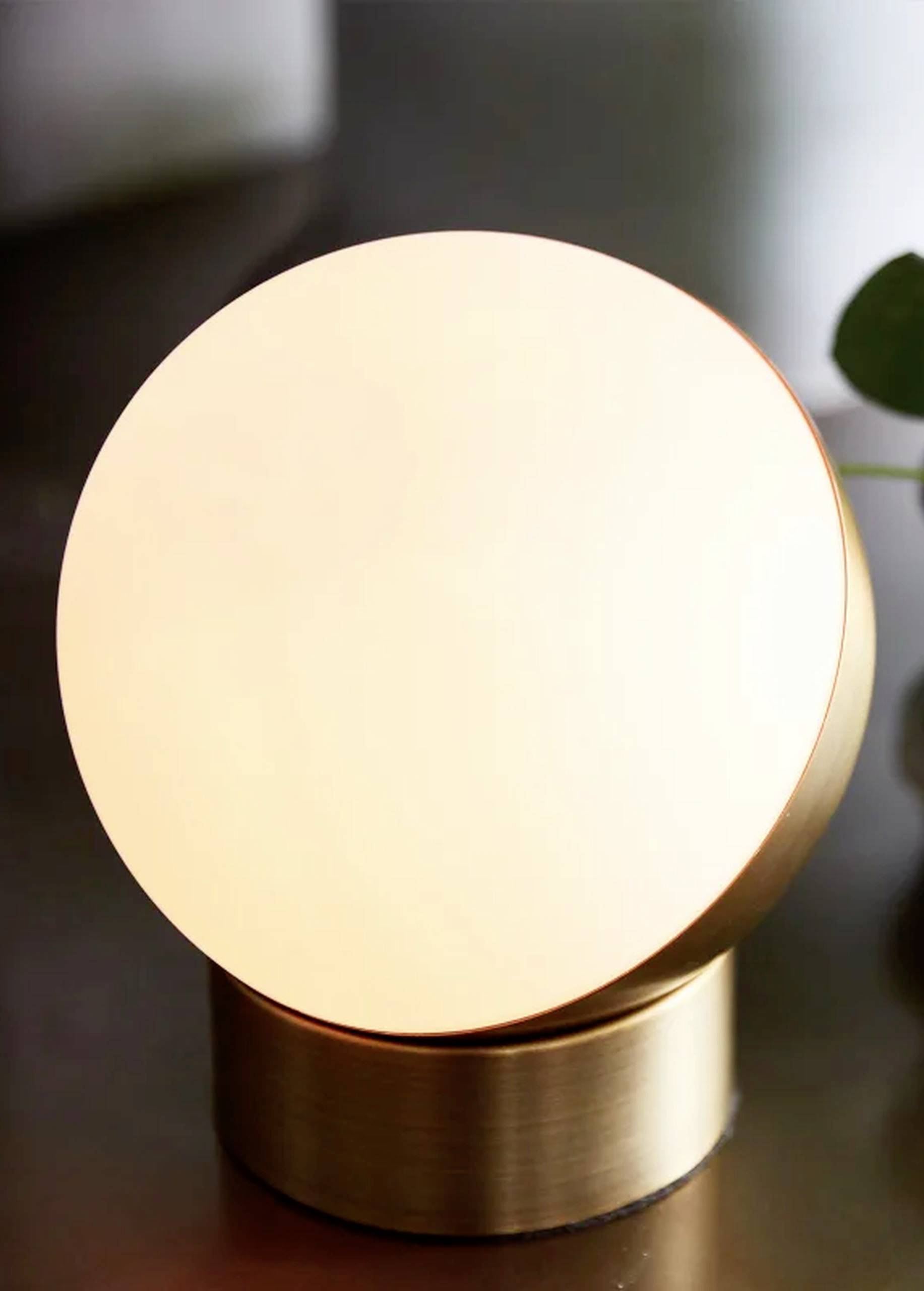 Lucci Mikoh 569405 Tischlampe E14 Messing-antik