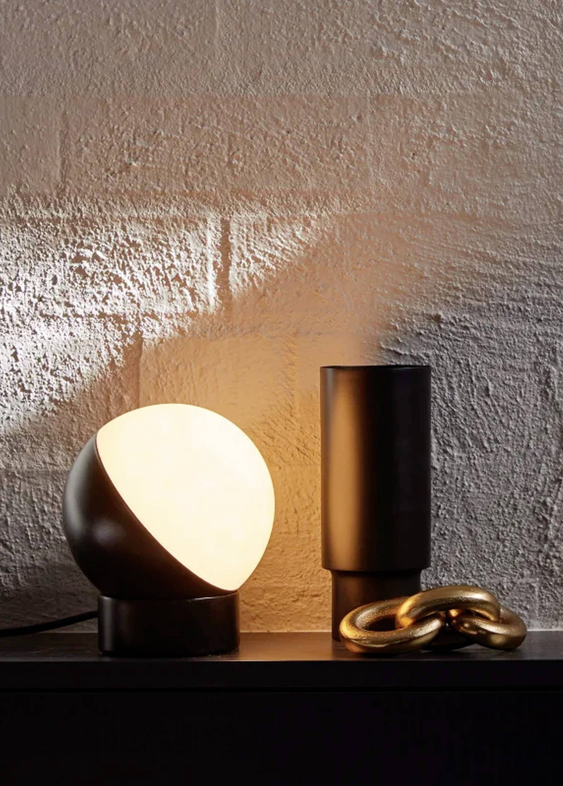 Lucci Mikoh 569406 Tischlampe E14 Schwarz