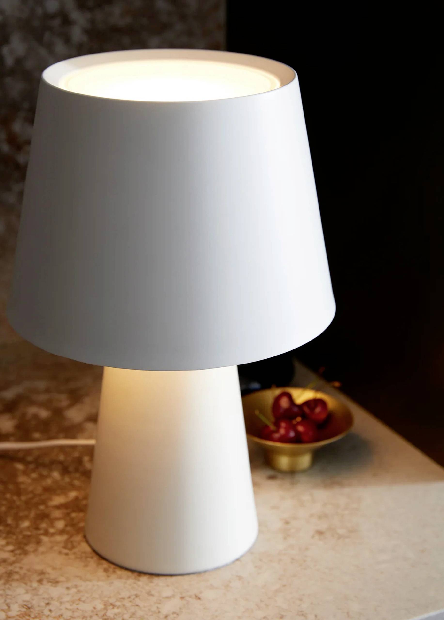 Lucci Harris 26960849 Tischlampe E27 Weiß