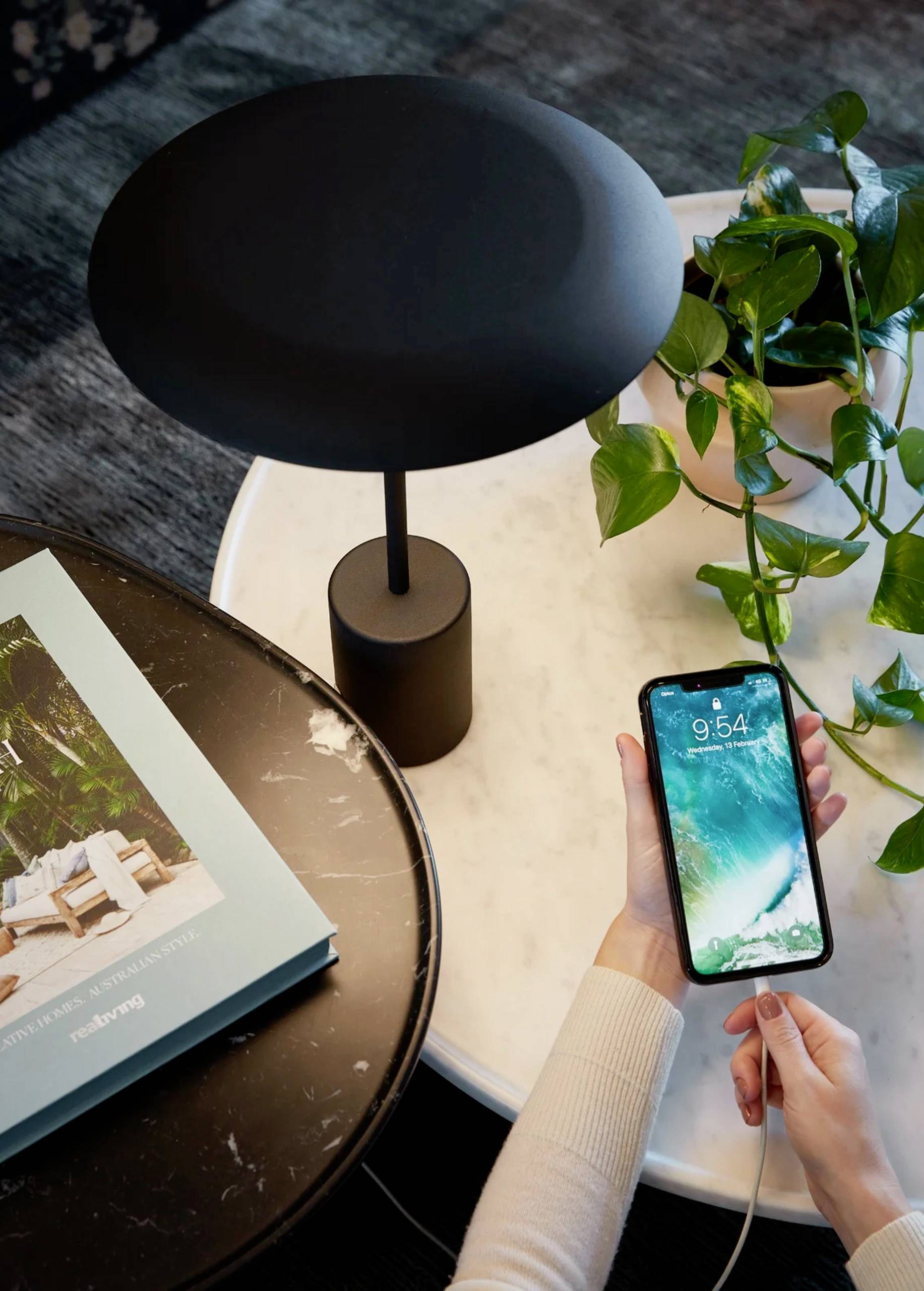 Lucci Smith 269391 LED-Tischlampe LED LED fest eingebaut 24W EEK: F (A - G) Schwarz