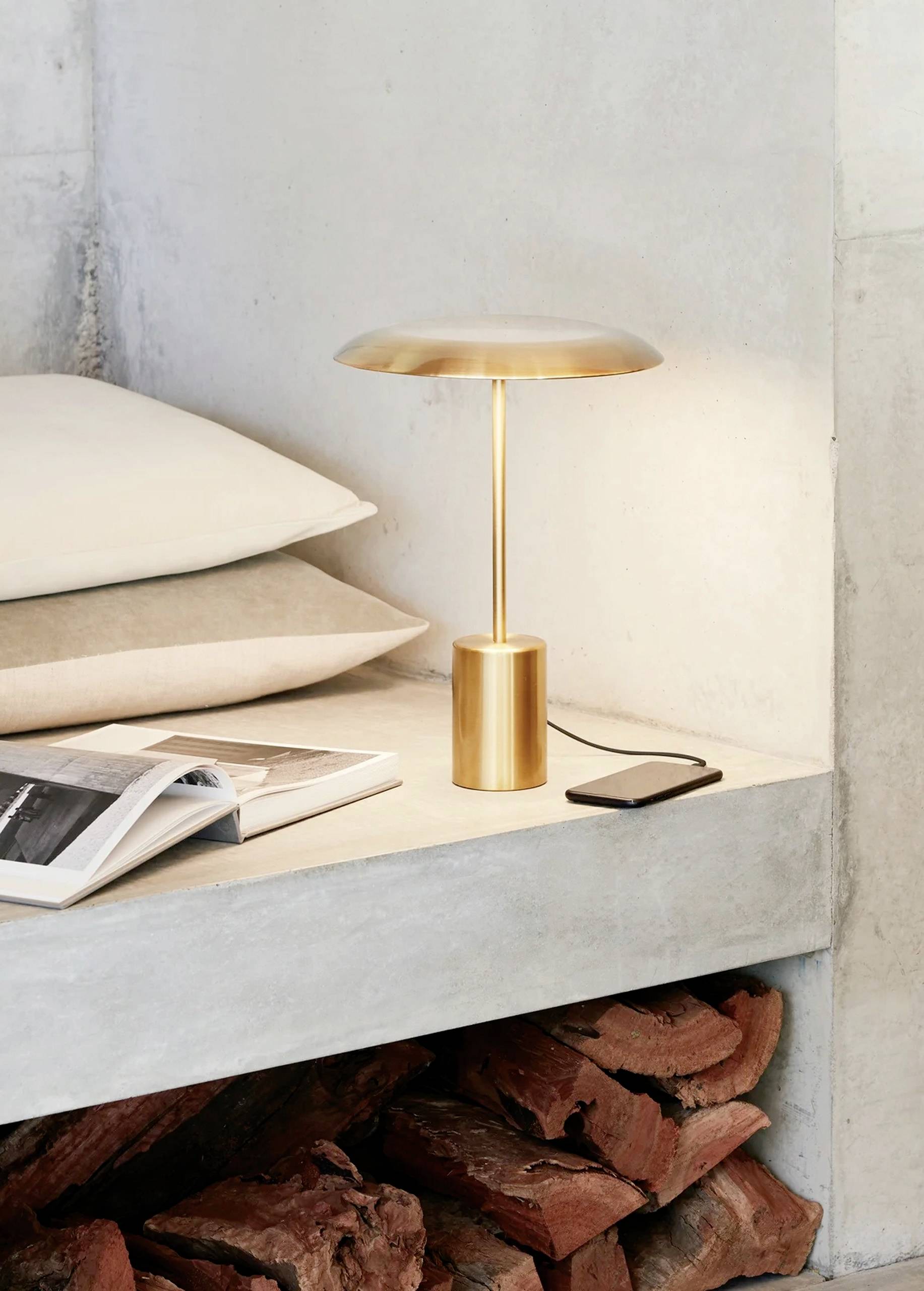 Lucci Smith 269392 LED-Tischlampe LED LED fest eingebaut 24W EEK: F (A - G) Messing-antik